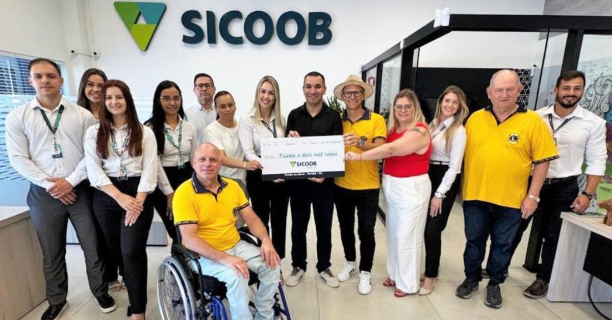 Sicoob Vale Sul doa R$ 32 mil ao Fundo Municipal do Idoso de Parobé