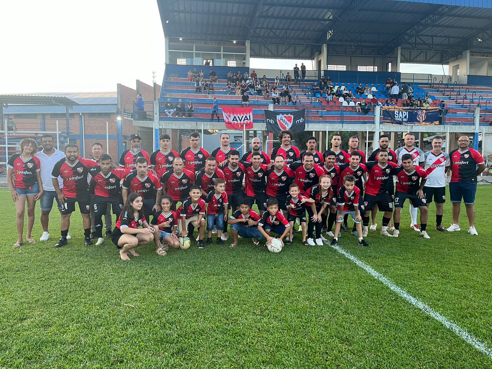 Avai/11 Amigos é o campeão de futebol de Igrejinha