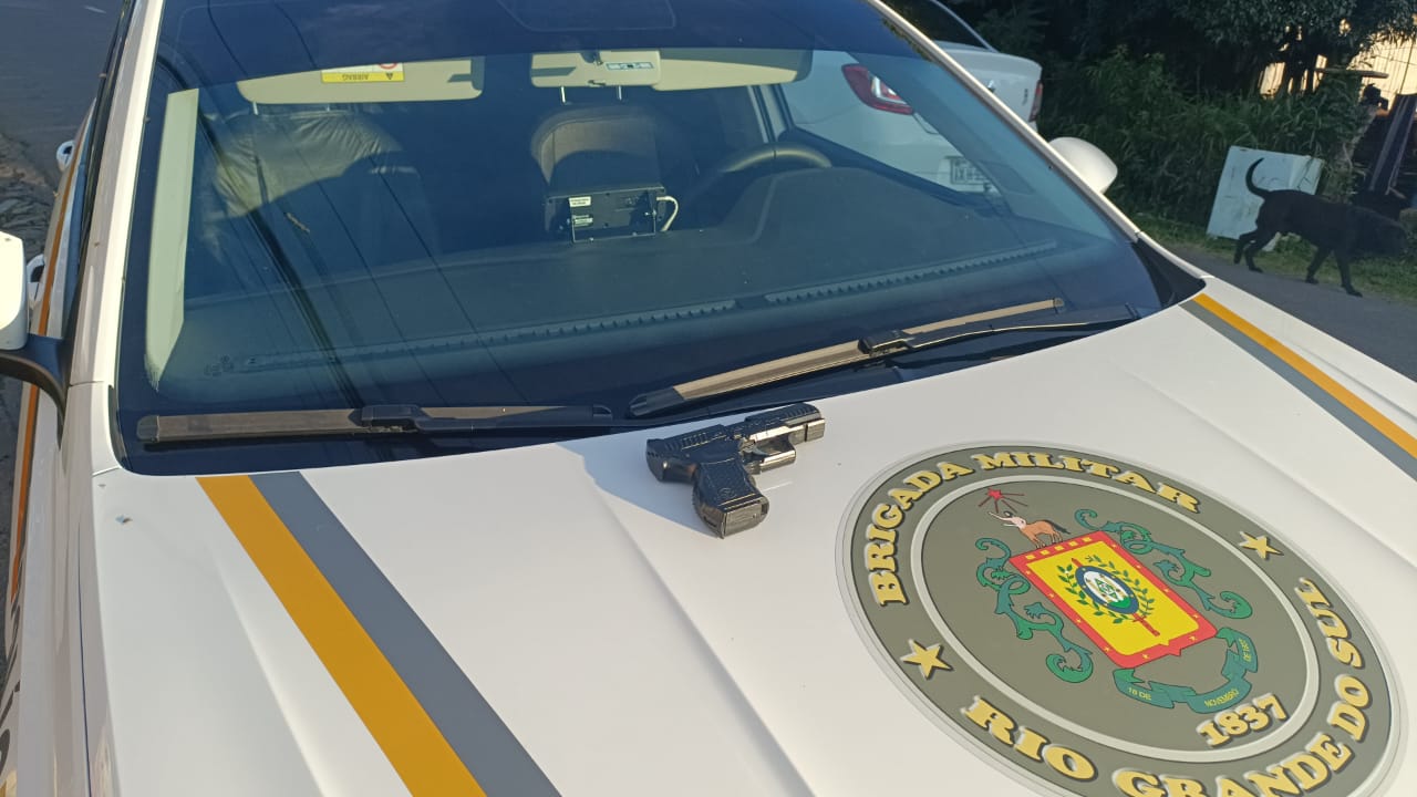 Brigada Militar realiza prisão por roubo a pedestre em Parobé