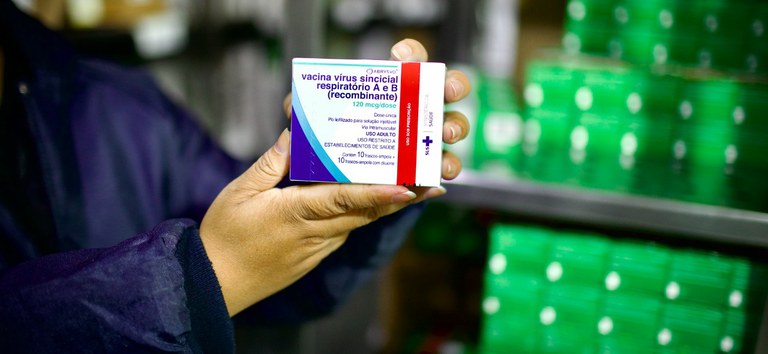 Secretaria de Saúde de Taquara disponibiliza vacina contra o Vírus Sincicial Respiratório para gestantes