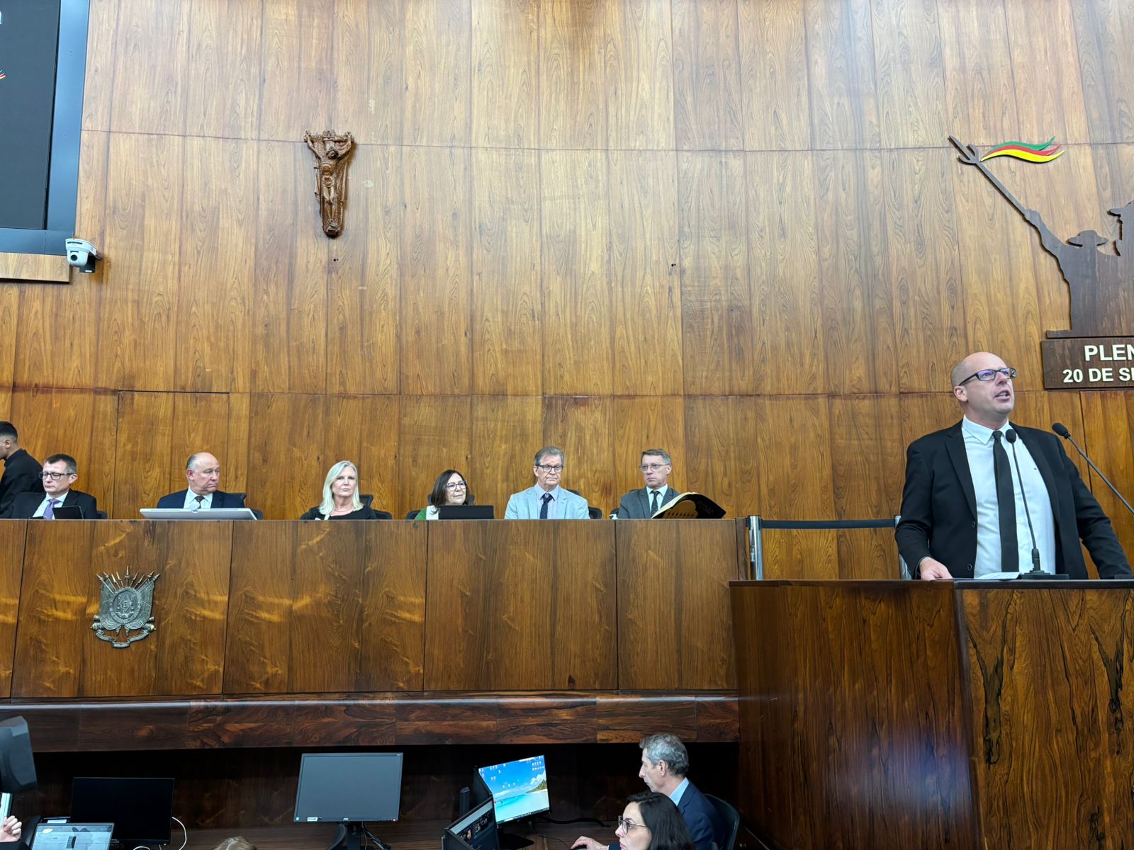 Lideranças do Vale do Paranhana reforçam oposição ao projeto de pedágios na Assembleia Legislativa