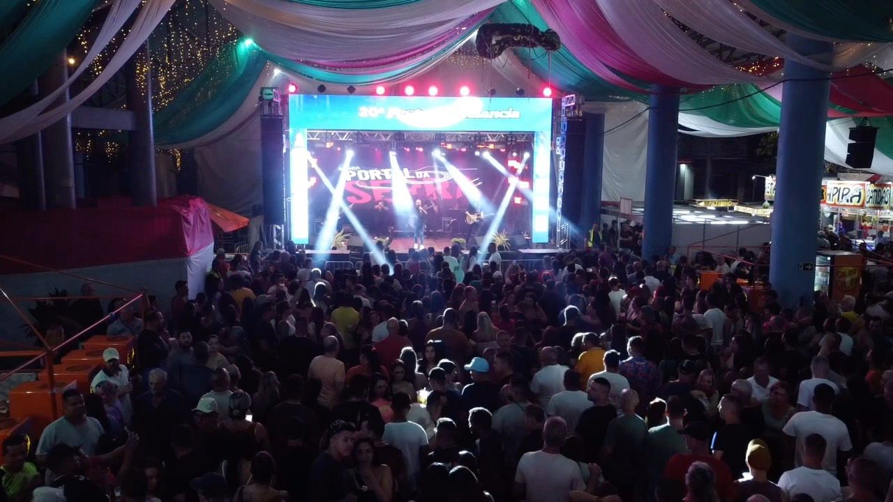 Festa da Melancia encerra com sucesso de público e de vendas em Parobé