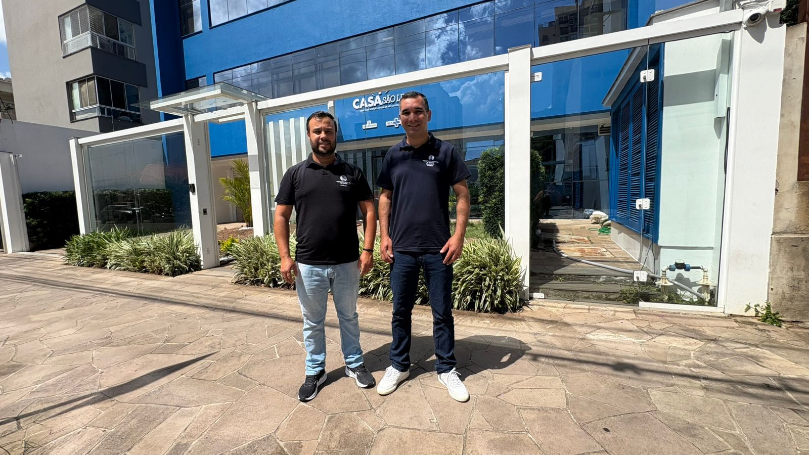 Prefeito e vice de Parobé visitam Centro de Atendimento em Saúde da Pessoa com Transtorno do Espectro Autista em São Leopoldo