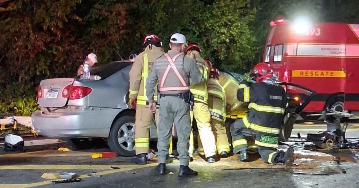 Colisão frontal na ERS-115 deixa dois mortos em Igrejinha