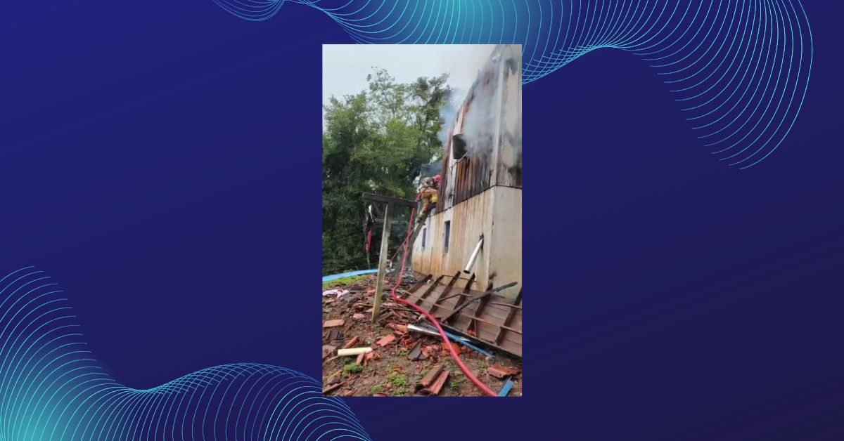 Incêndio atinge residência na Linha 28, em Três Coroas