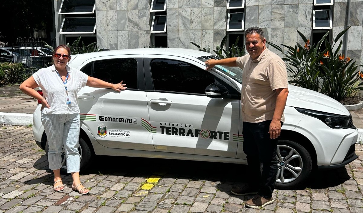 Agricultura de Parobé é contemplada com veículo zero quilômetro