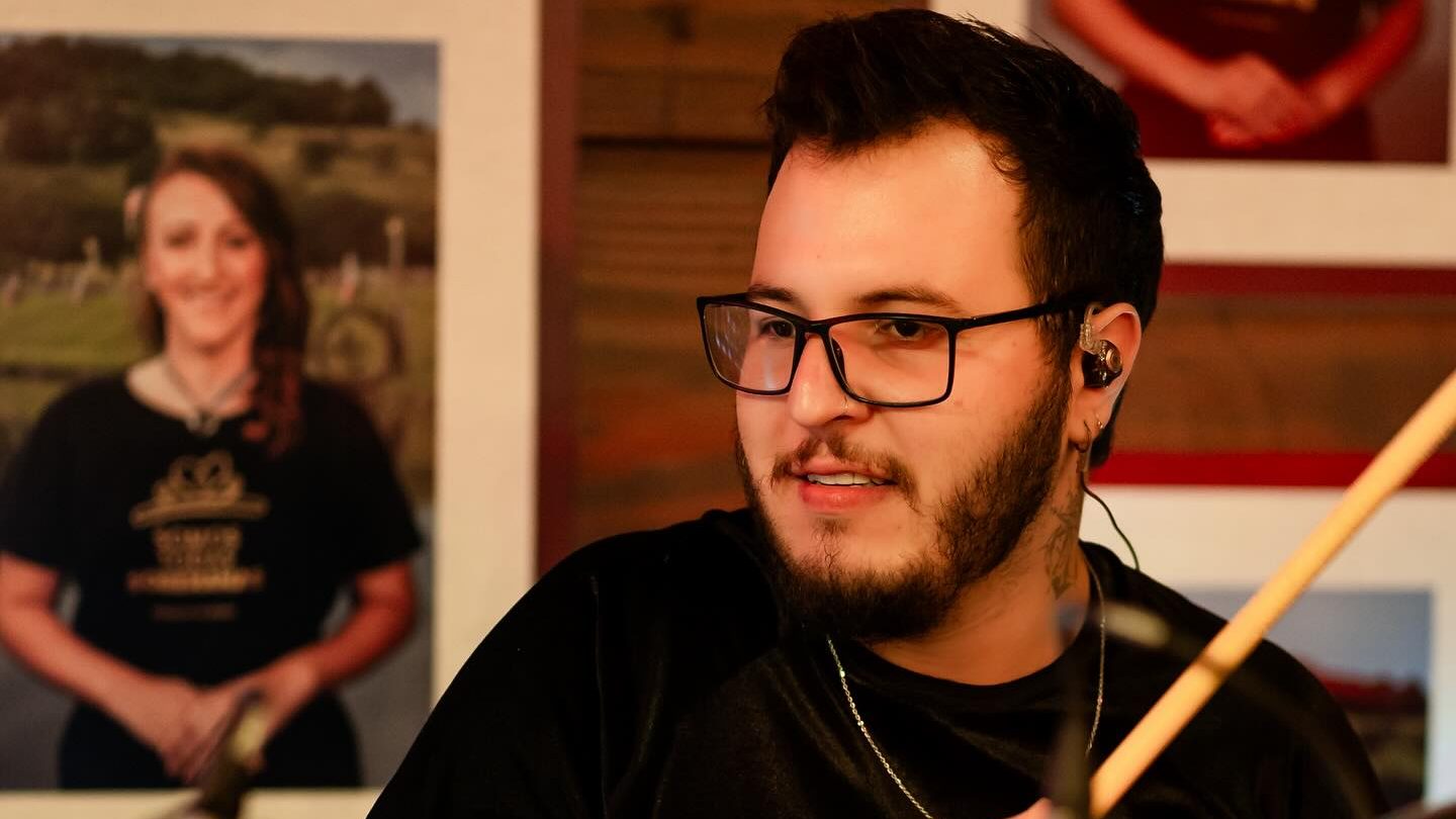 Morre o músico Wesley Coleraux, baterista da Banda 10, de Igrejinha