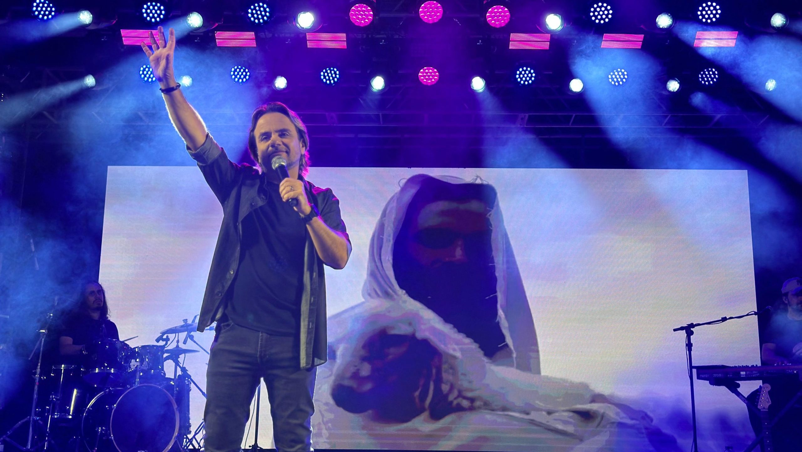 Kuchenfest 2026 começa com missa de abertura e show nacional de Eros Biondini em Rolante