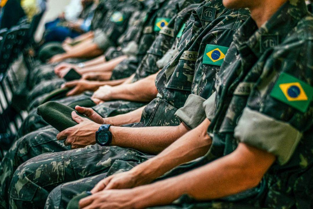 Jovens nascidos em 2008 devem realizar alistamento militar em 2026 em Taquara