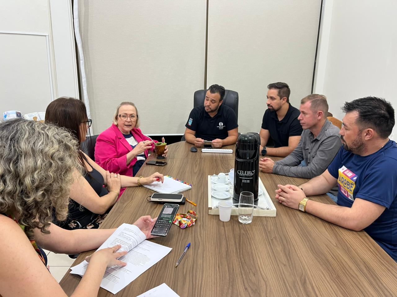 Secretária Estadual de Saúde visita Parobé e alinha estratégias para o município