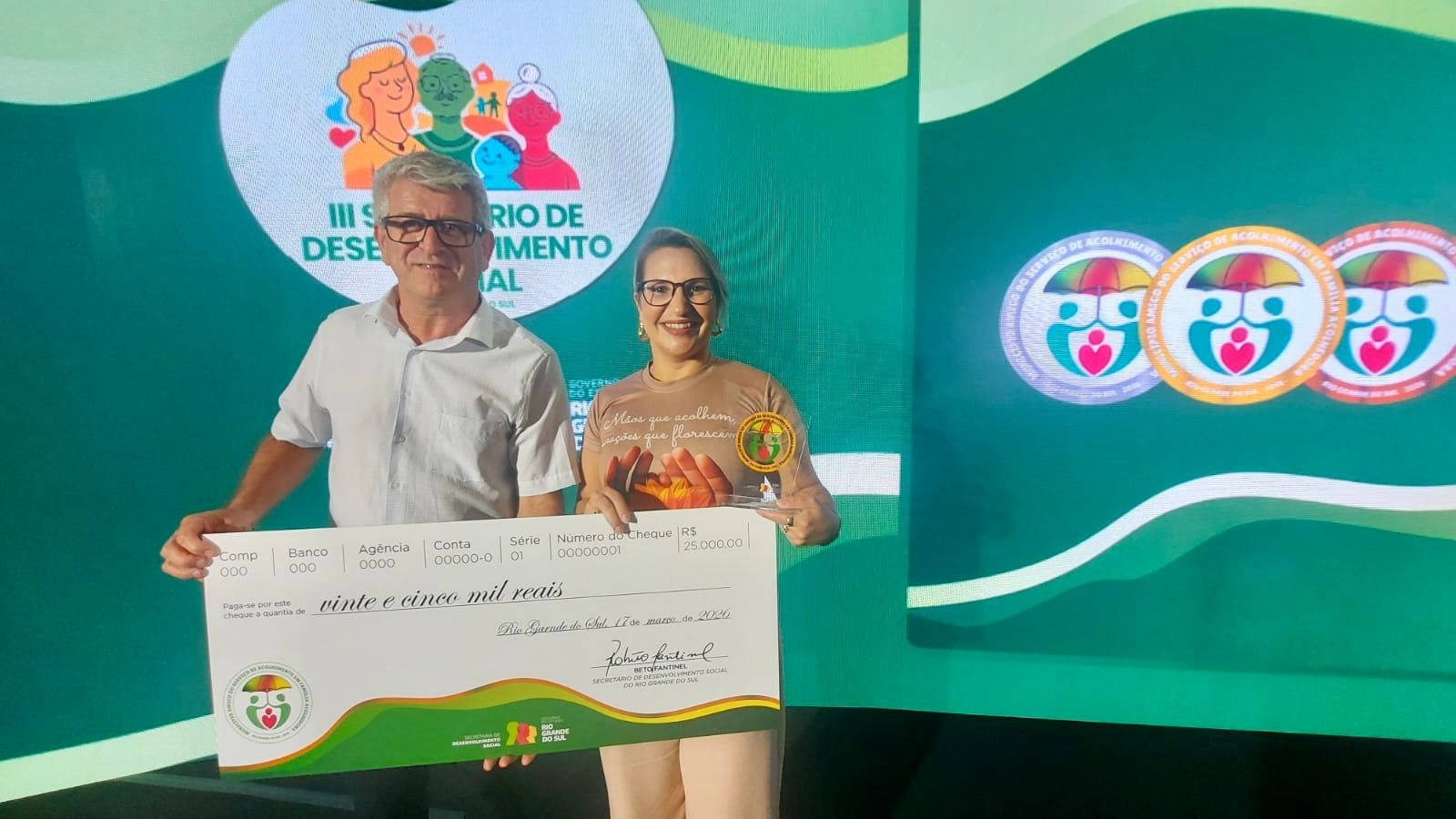 Taquara recebe Selo Bronze do Governo do Estado por atuação no programa Família Acolhedora