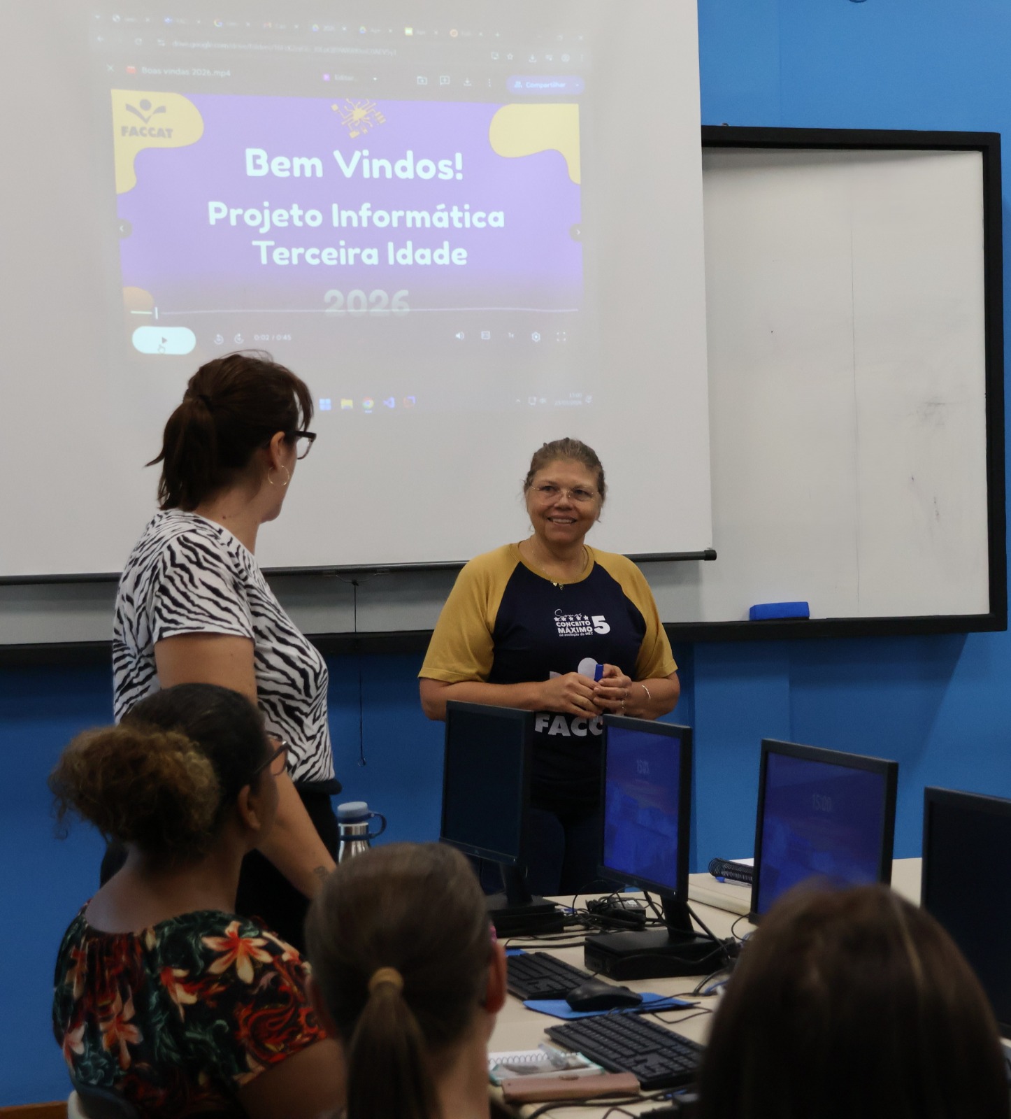 Inclusão digital: na Faccat, aprender não tem idade