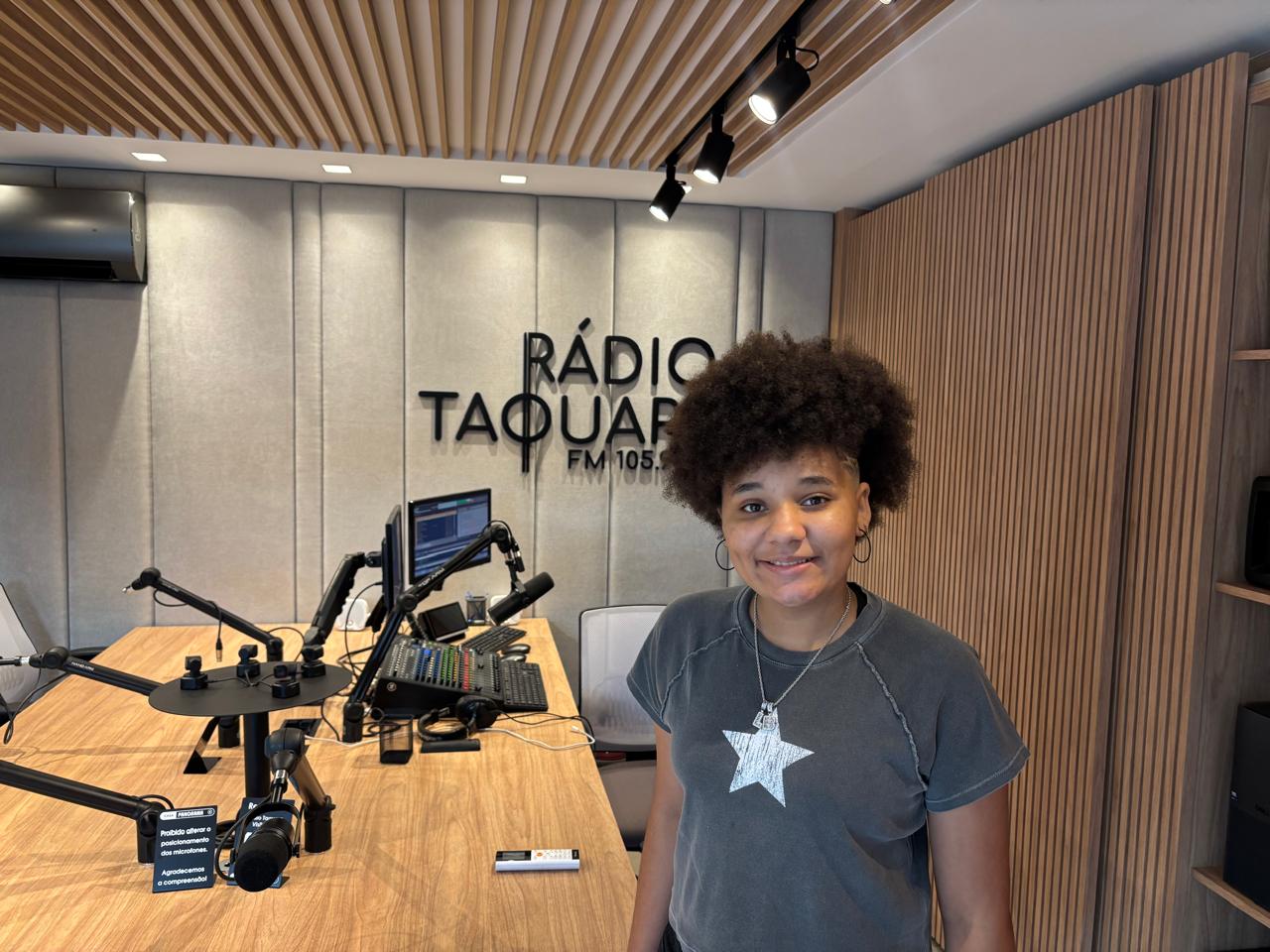 Taquarense Lady Black vence concurso Sons do RS e projeta gravação de clipe e nova música