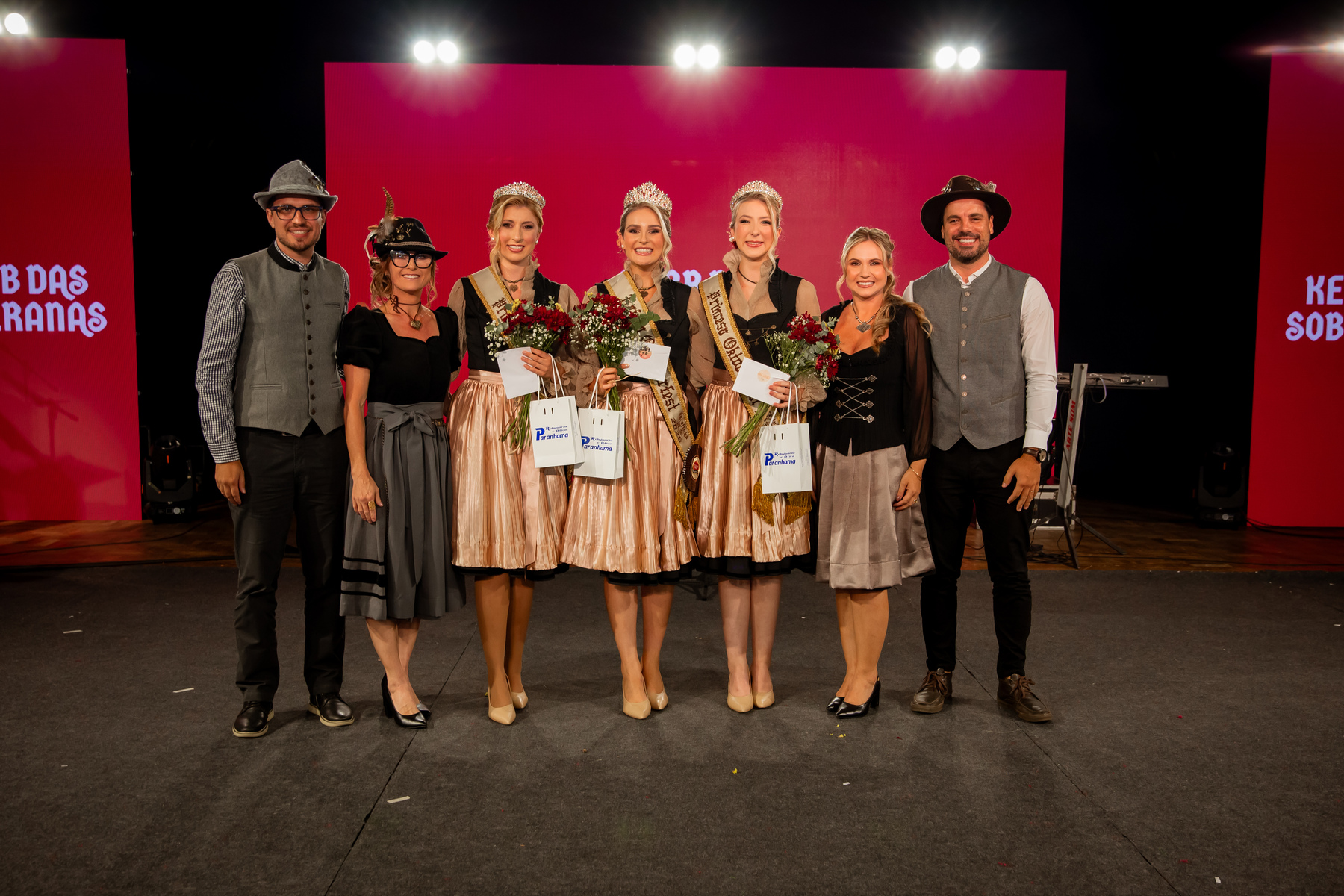 Oktoberfest de Igrejinha elege soberanas da 37ª edição em noite festiva