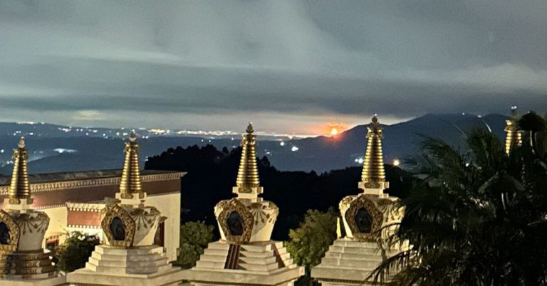 Clarão no Polo Petroquímico de Triunfo chama atenção e é visto no Vale do Paranhana