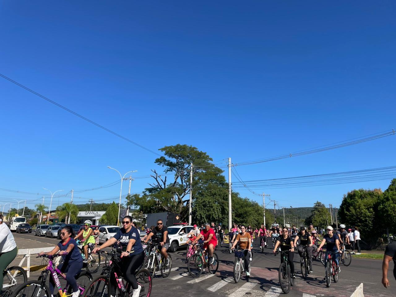 Pedal pelo Rio Paranhana mobiliza comunidade em ação ambiental em Igrejinha