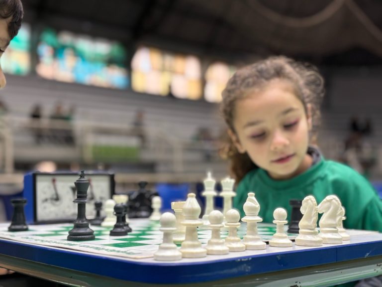 Três Coroas promove integração entre alunos com 1º torneio de xadrez de 2026