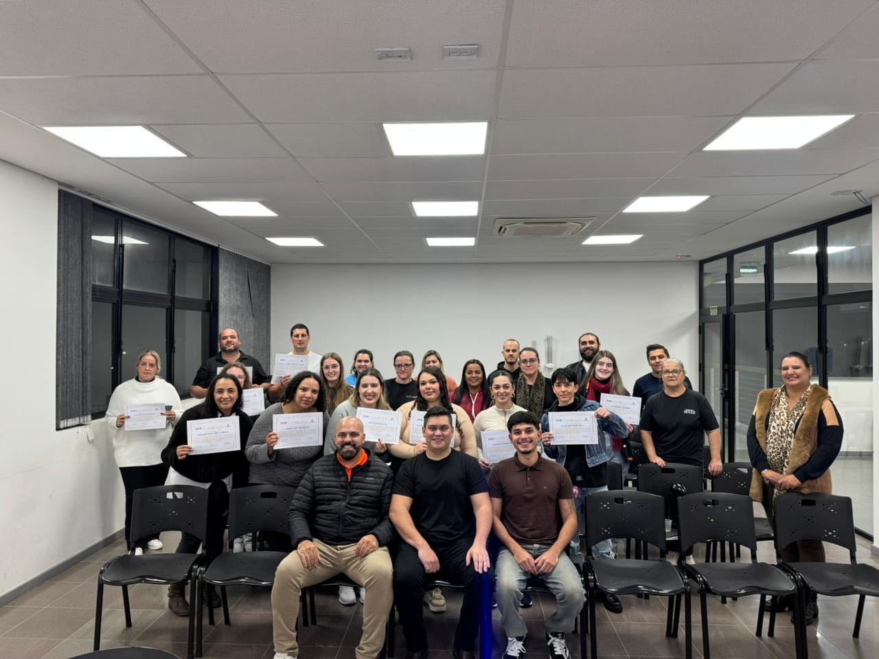 22 alunos concluem workshop sobre marketing digital em Igrejinha