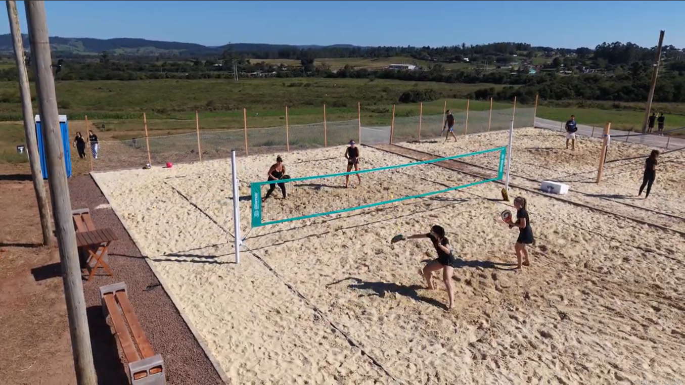 Bloque promove torneio de vôlei no Multiparque Taquara 