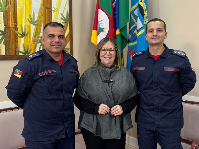 Prefeita Sirlei Silveira recebe novo coordenador regional dos Bombeiros Militares