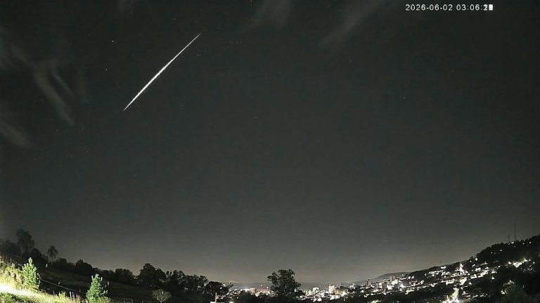 Observatório de Taquara registra dois meteoros Fireballs no mesmo dia sobre o Rio Grande do Sul