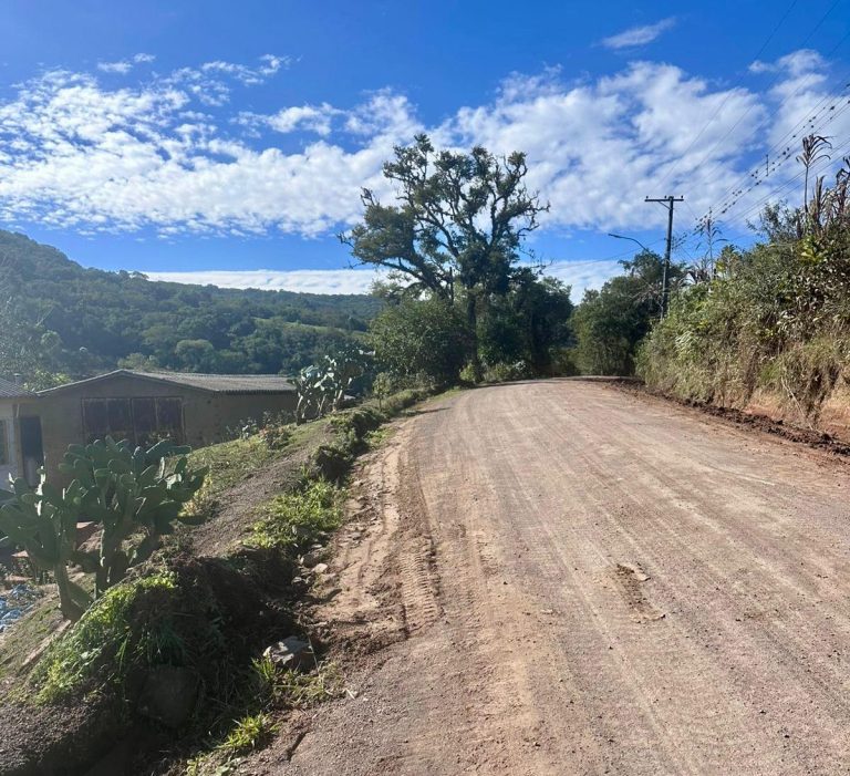 Trânsito será bloqueado nesta quinta-feira (25) em trecho da Estrada Geral de Pega Fogo Baixo em Taquara