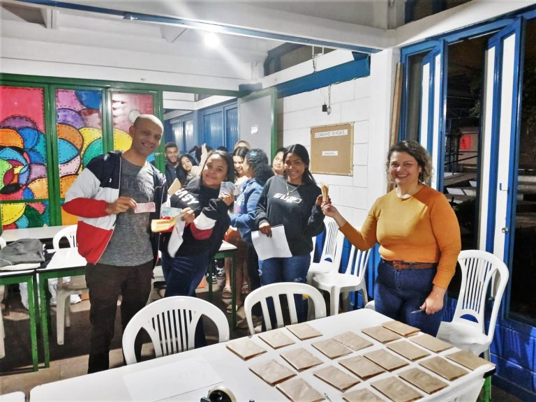 Projeto Parobé Acolhe fortalece inclusão de migrantes com aulas de português, atividades pedagógicas e acolhimento às famílias
