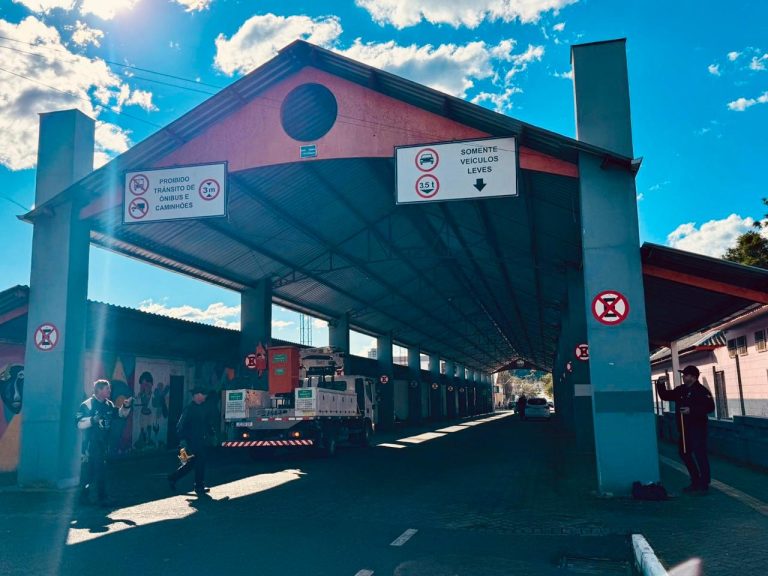 Rua Coberta terá bloqueio temporário para limpeza nesta segunda-feira (29)