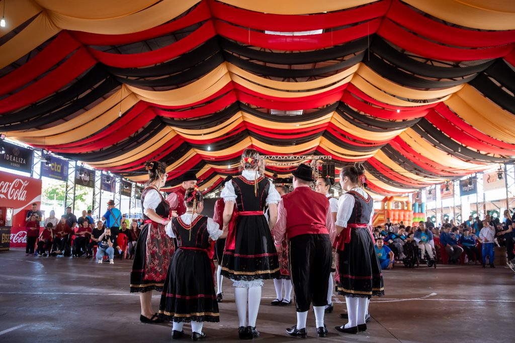 Amifest é finalista do TOP de Marketing ADVB/RS com projeto de inclusão da Oktoberfest de Igrejinha