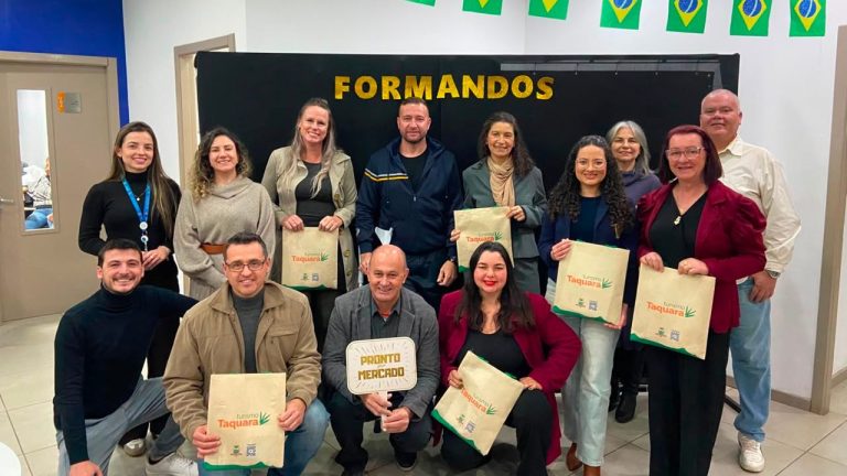 Curso gratuito de Atendimento ao Turista forma sete participantes em Taquara