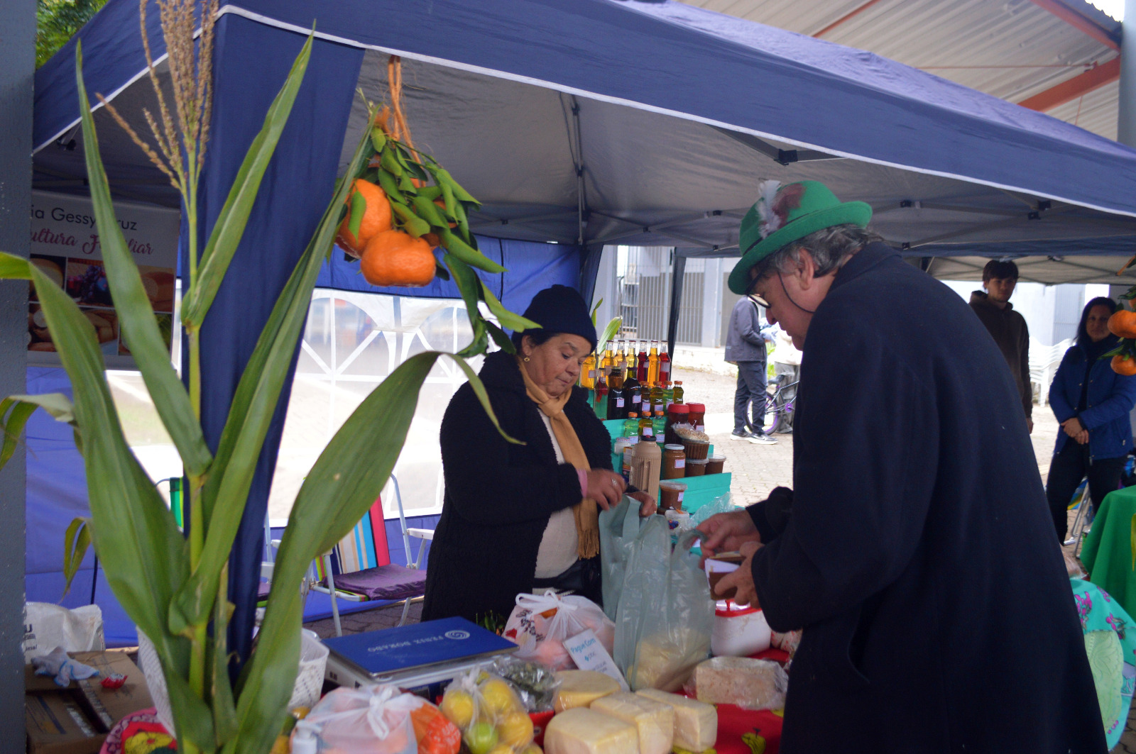 Feira do Artesanato e Agricultura Familiar movimenta a Rua Coberta neste sábado (11) em Taquara