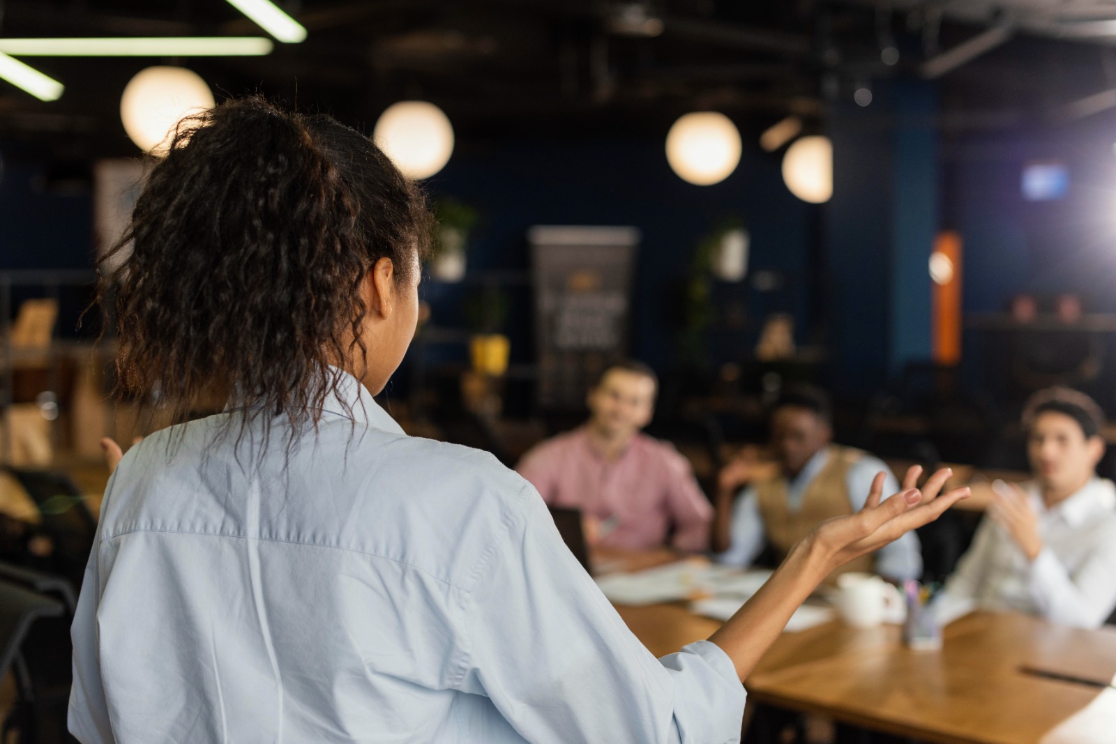 Sala do Empreendedor e Sebrae promovem palestra sobre marketing, vendas e relacionamento em Taquara