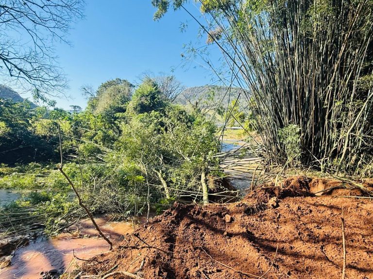 Prefeitura de Taquara realiza limpeza no Rio Padilha após enchente