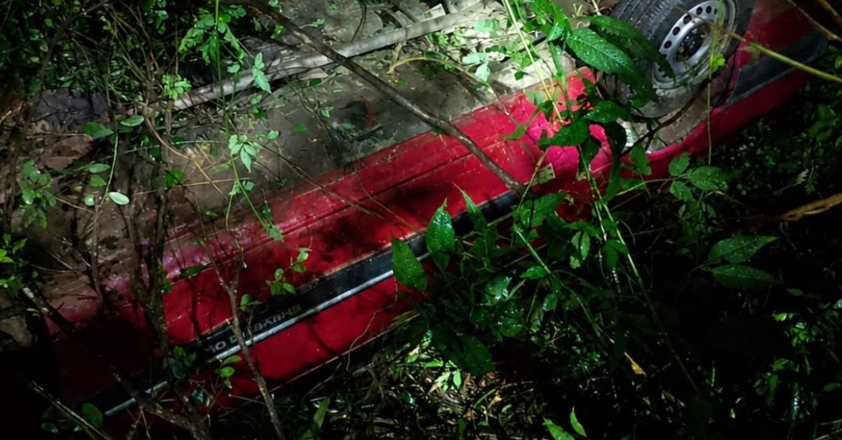 Casal recusa atendimento após veículo sair da pista na ERS-115, em Igrejinha