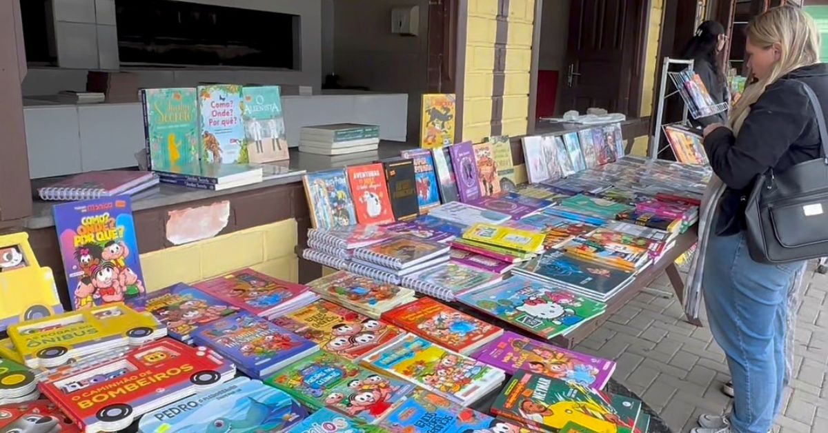 23ª Feira do Livro de Igrejinha encerra programação no Parque Almiro Grings