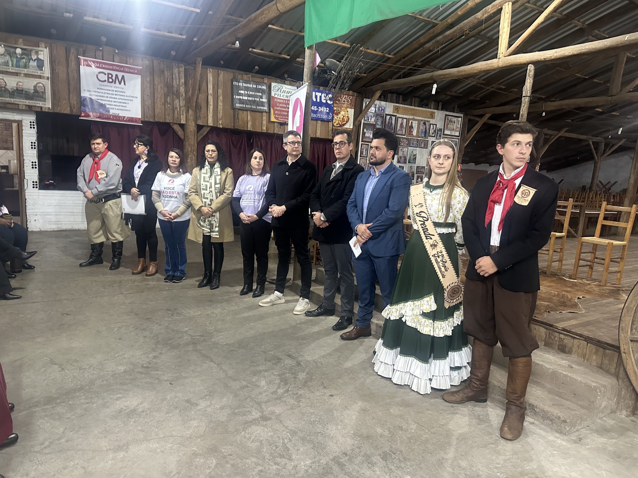 Painel debate o papel do Tradicionalismo Gaúcho no combate à violência contra a mulher em Igrejinha