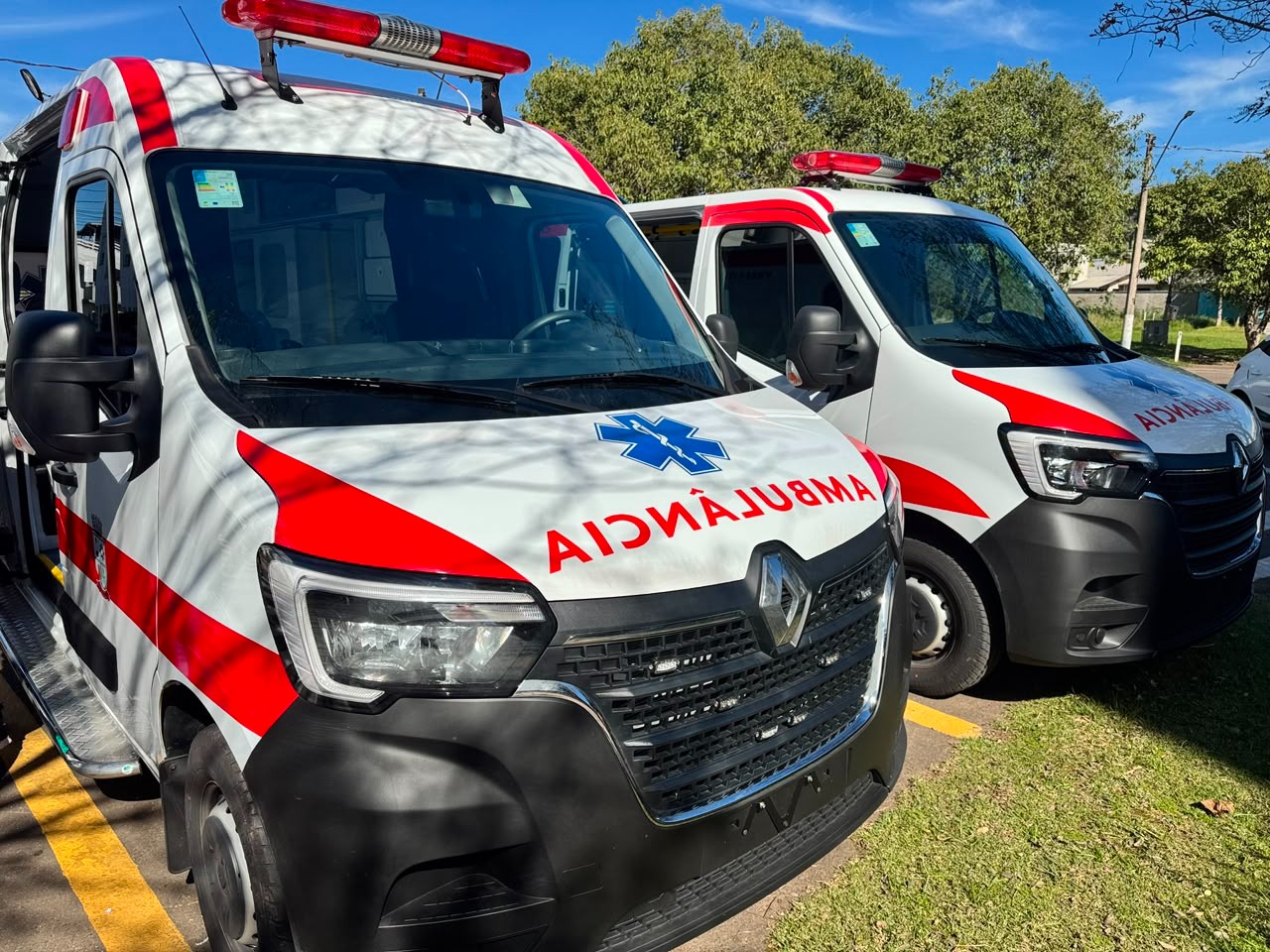 Parobé recebe duas novas ambulâncias para reforçar atendimento à população