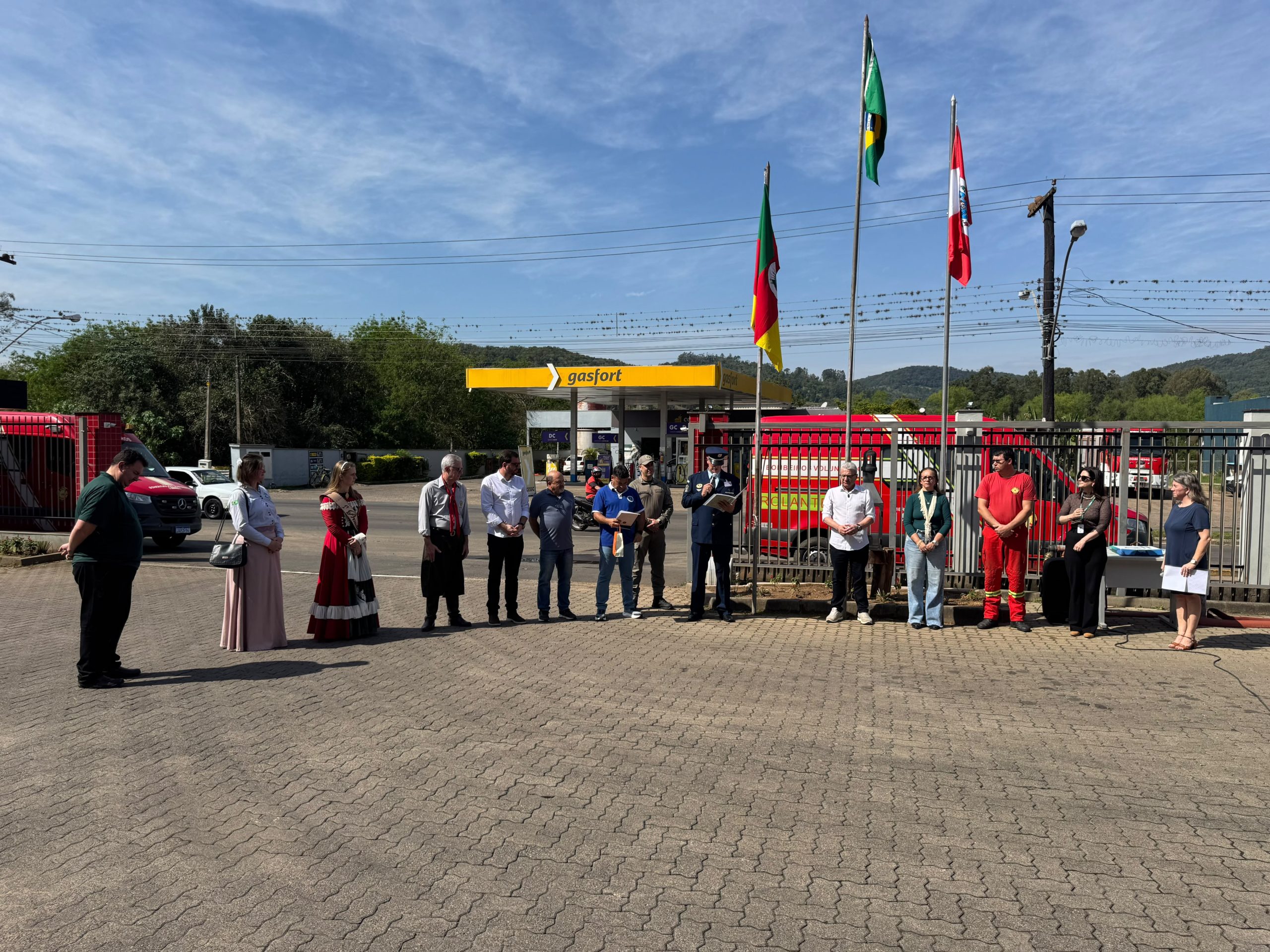Rolante recebe Centelha da 89ª Corrida do Fogo Simbólico da Pátria