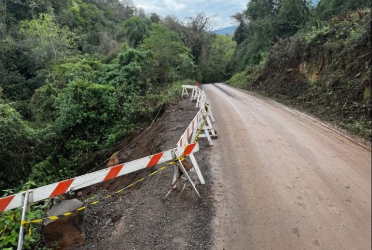 Estrada Oscar Alvício Ritter será bloqueada para obra de alargamento da via