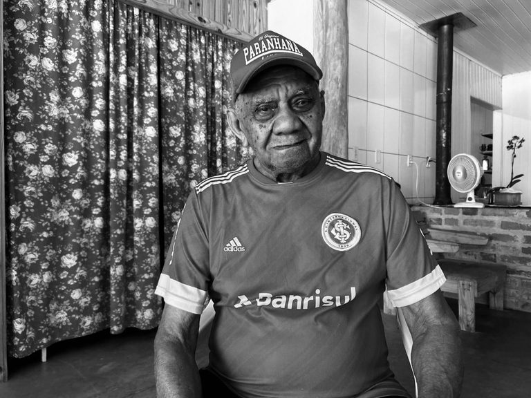 Morre aos 112 anos Adelino Felix de Souza, o Negão do Internacional
