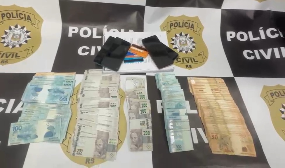 Polícia Civil prende investigado por extorsão e apreende R$ 64 mil em Parobé