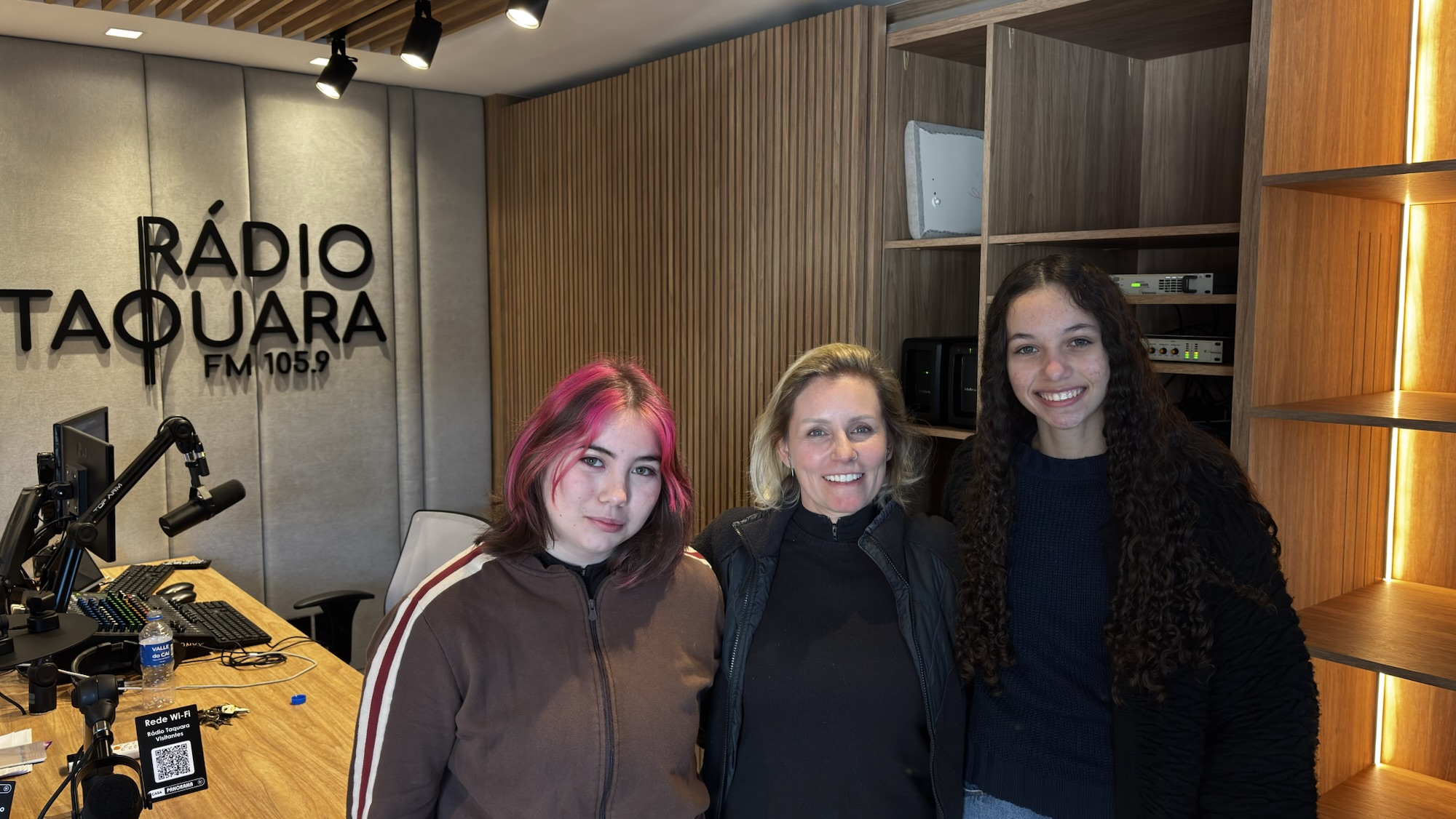 Estudantes da Escola João Martins Nunes apresentam projeto sobre prevenção ao feminicídio