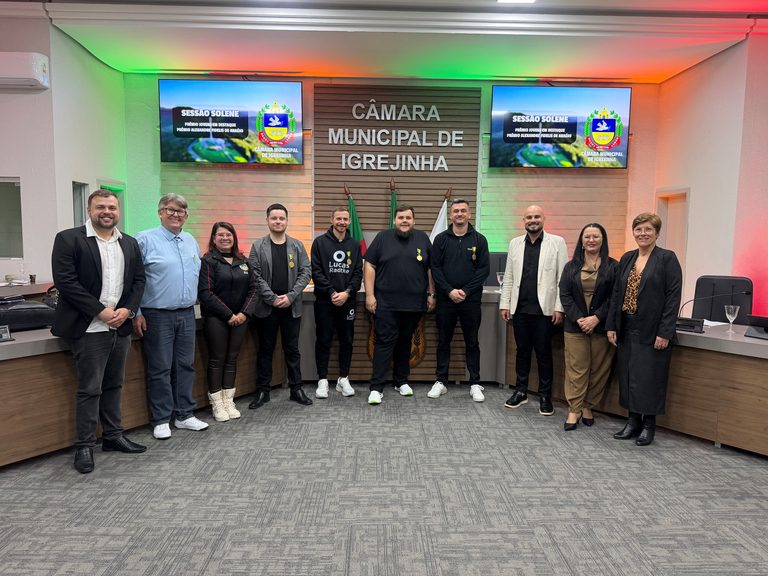 Câmara de Igrejinha homenageia quatro jovens com Prêmio Jovens em Destaque