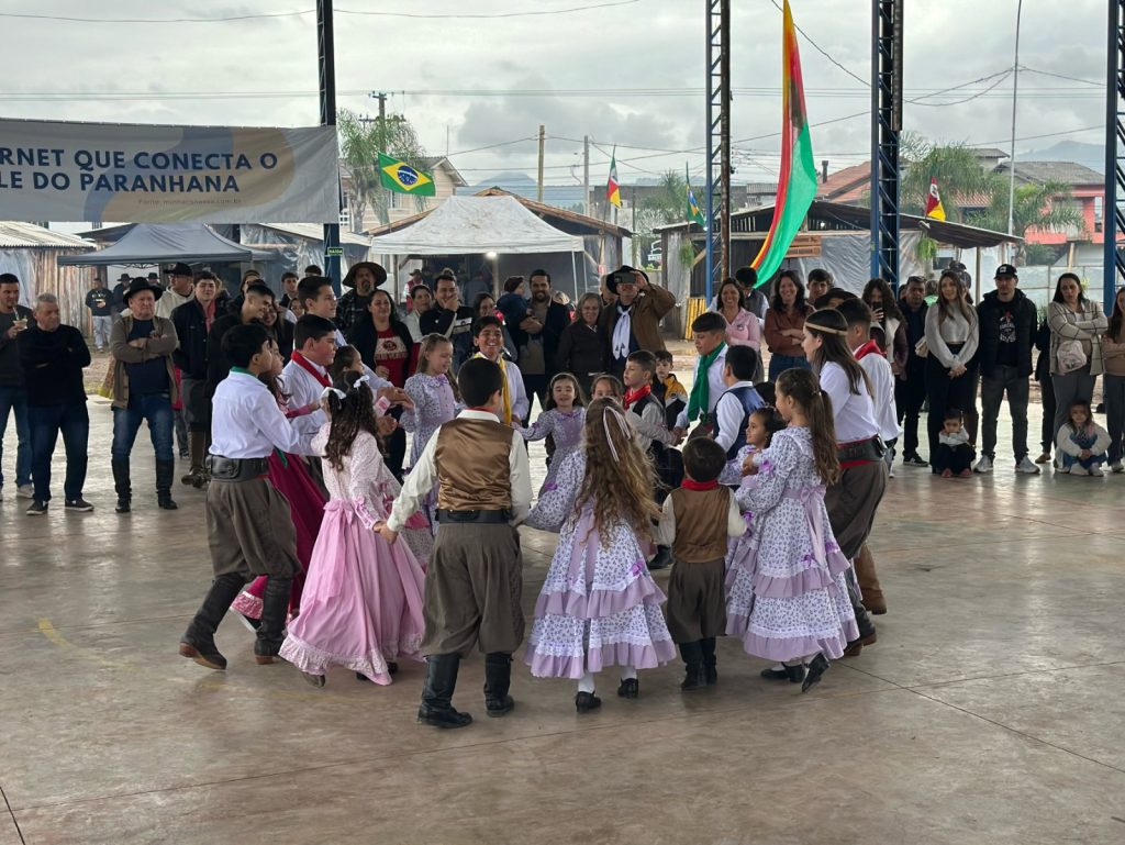 Primeiro fim de semana da Semana Farroupilha reúne tradição, cultura e integração em Parobé