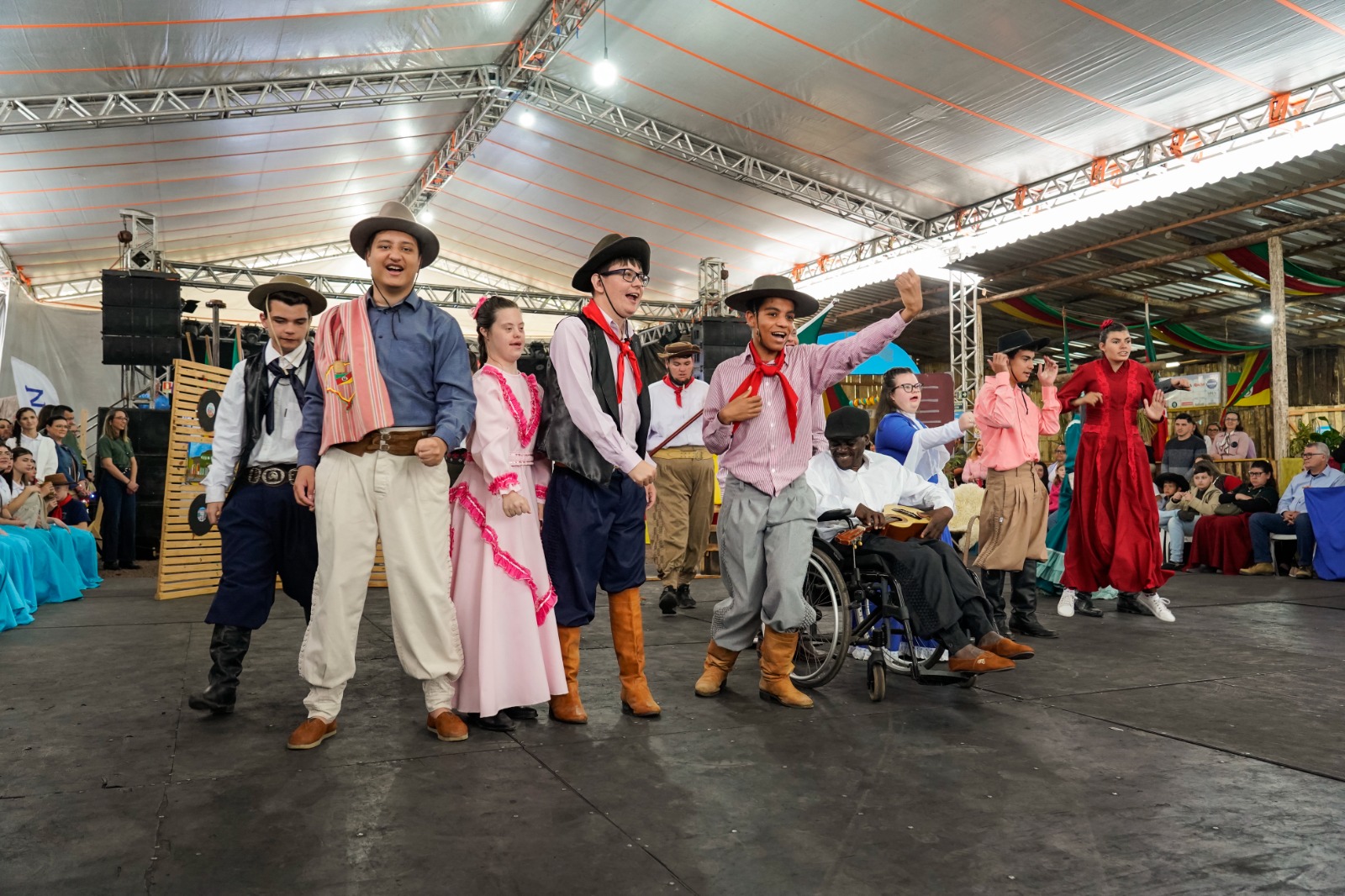 Recanto Cultural reúne estudantes durante Festejos Farroupilhas do Paranhana em Taquara