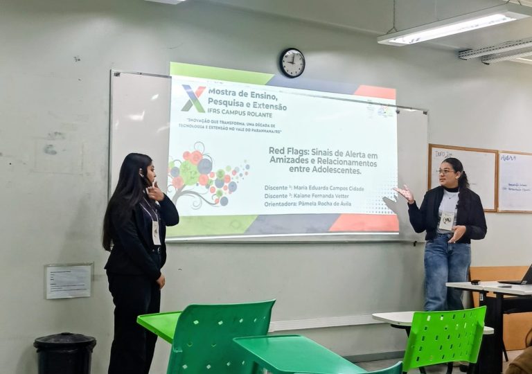 Estudantes de Taquara apresentam projetos na X MoEPEx, em Rolante