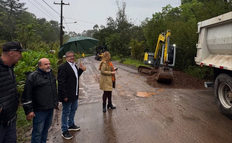 Rolante começa obra de pavimentação asfáltica do Caminho das Pipas