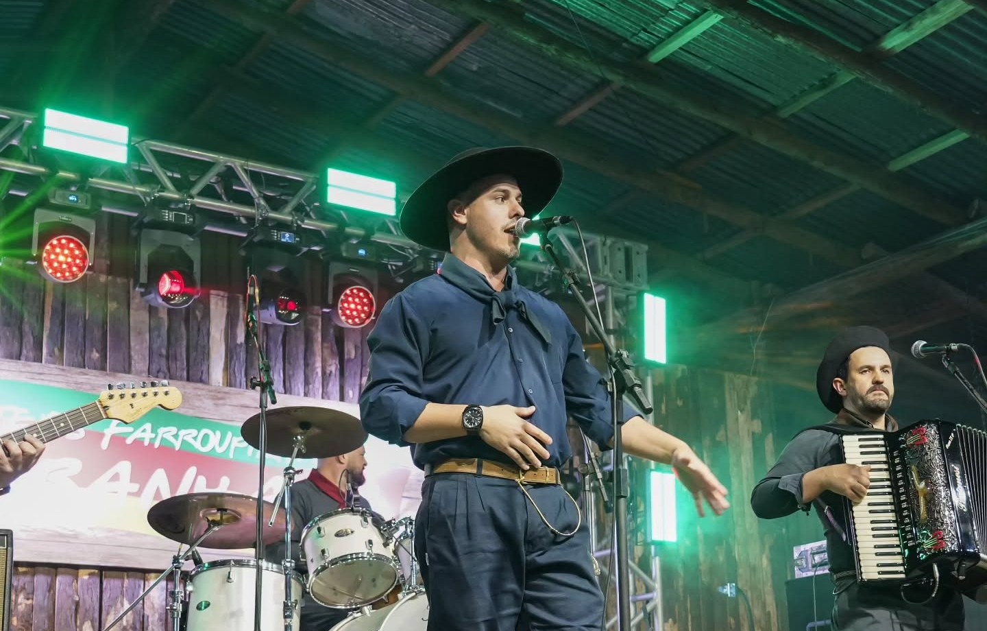 Parobé anuncia show de Gui Vieira durante a Semana Farroupilha
