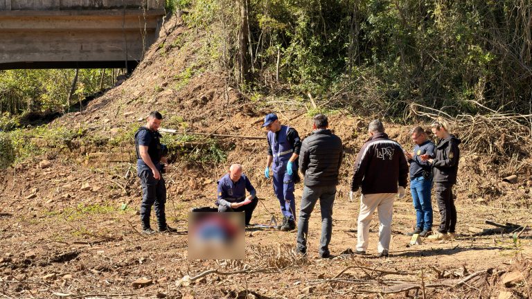 Homem é encontrado morto na estrada da Prainha, em Taquara