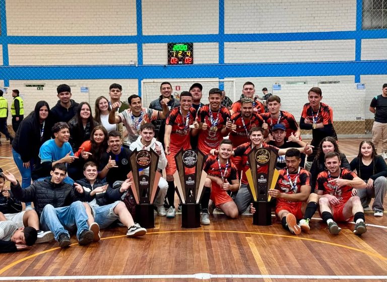 Amigos da Vila conquista títulos das três séries do Municipal de Futsal de Taquara
